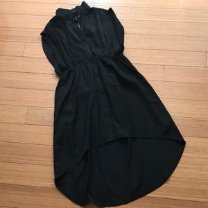 Elegant and sophisticated black midi/maxi dress